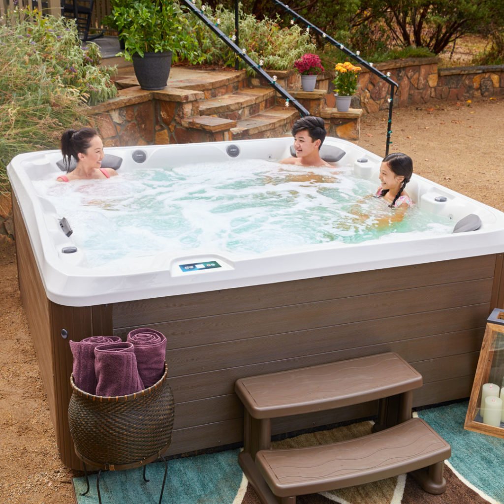 Garden Leisure 696L Hot Tub